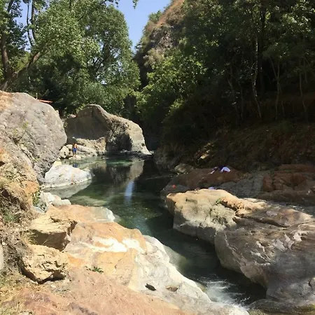 B&B La Dimora Di Dioniso Fiumedinisi